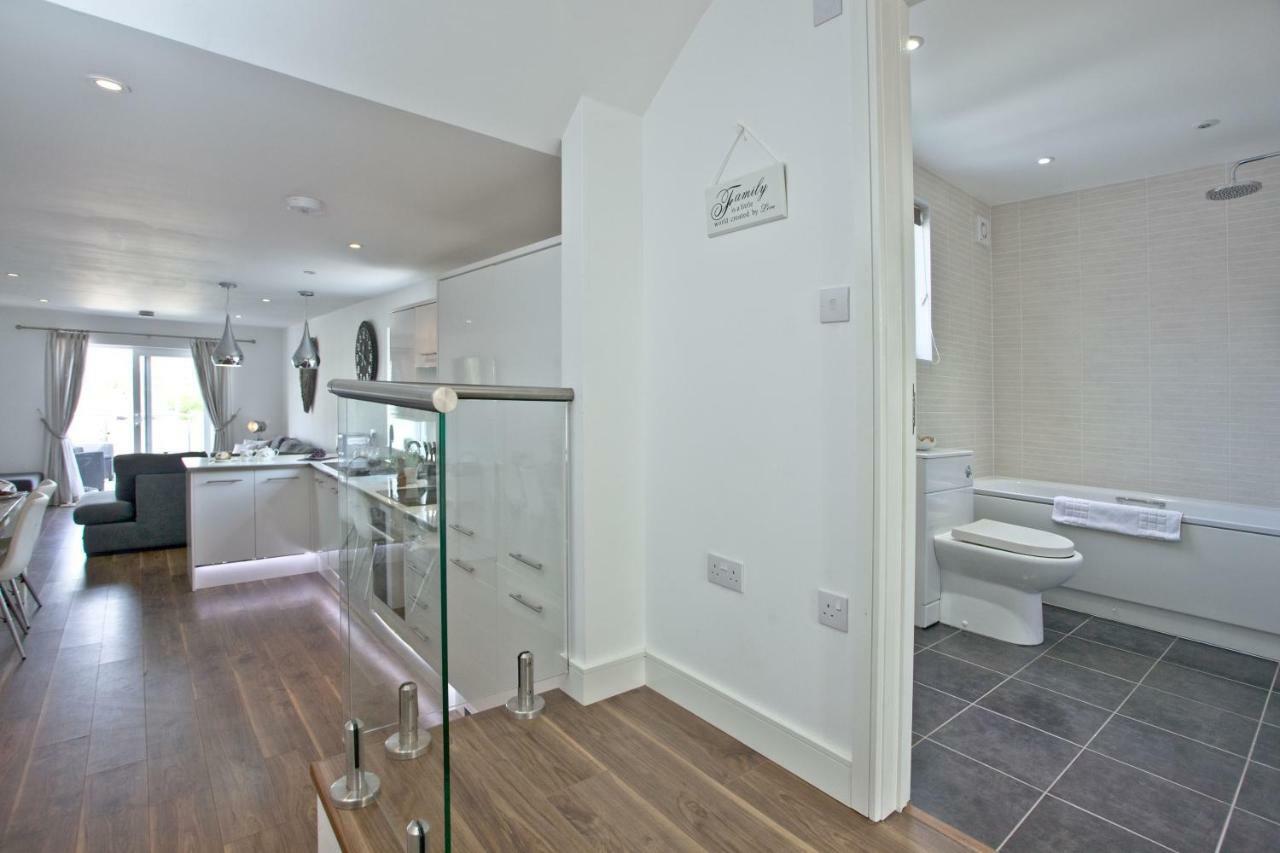 Sunnymead Penthouse, Exmouth Apartment Luaran gambar