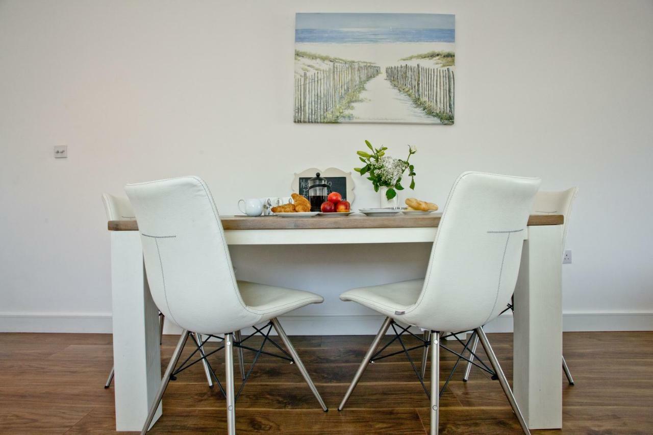 Sunnymead Penthouse, Exmouth Apartment Luaran gambar