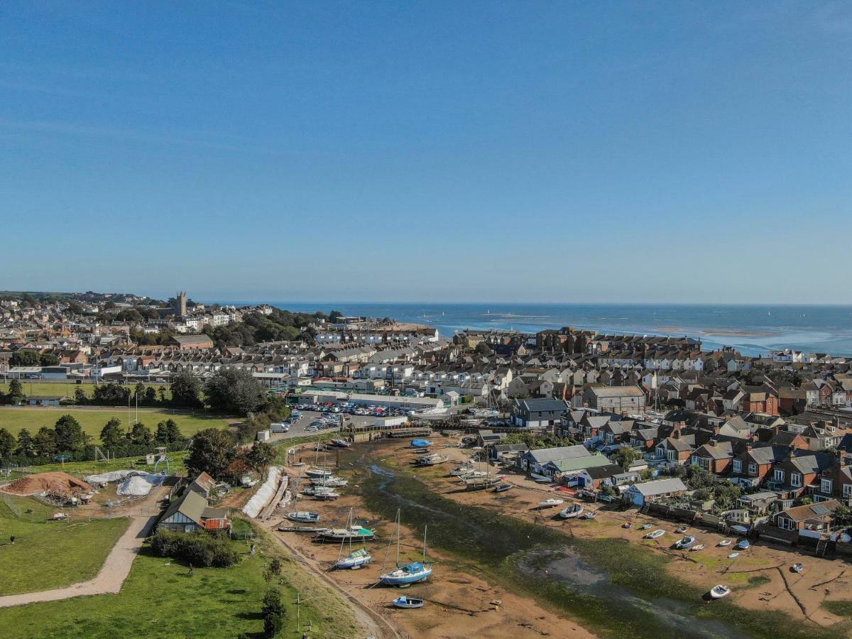 Sunnymead Penthouse, Exmouth Apartment Luaran gambar